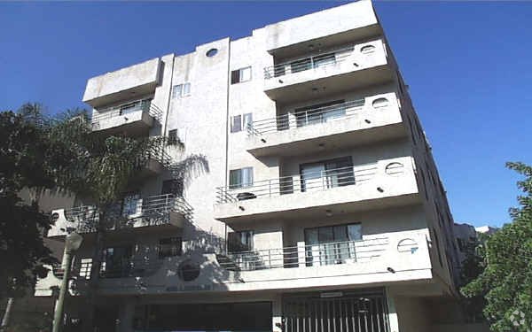 Foto del edificio - Sierra Apartments