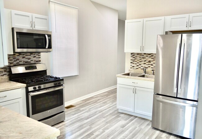 Foto del edificio - 522 W 81st St