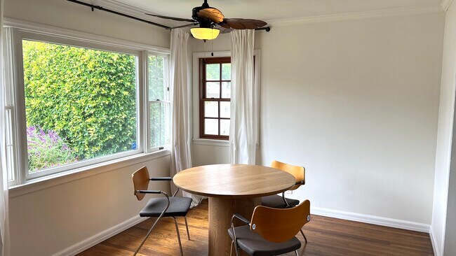 Breakfast room with picture window - 2420 Cloy Ave