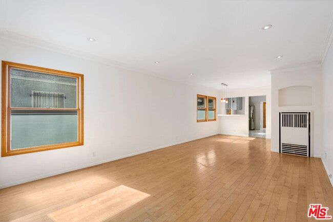 Foto del edificio - 2631 Thurman Ave.