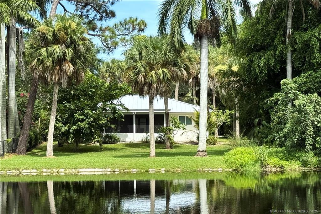 Foto principal - 1196 SE St Lucie Blvd