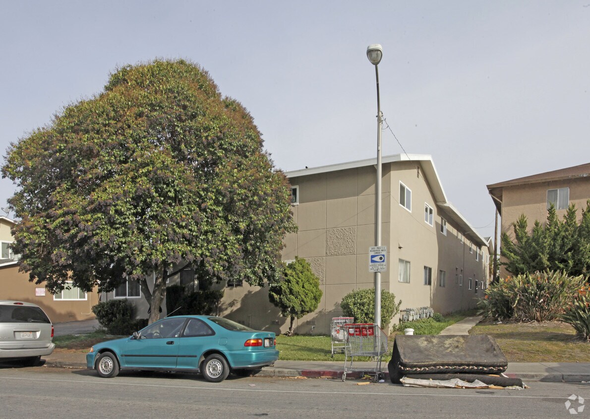Foto del edificio - Carolina del Socorro Alfaro