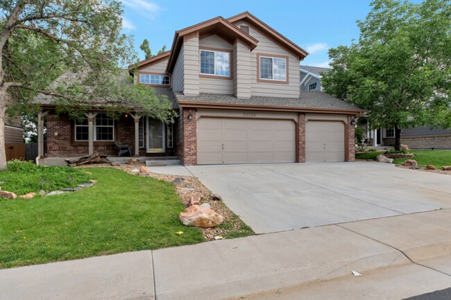Building Photo - Charming 6 beds 3 baths in Denver!