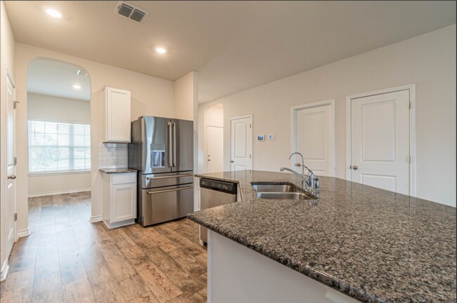 Building Photo - 9634 Tupelo Holw