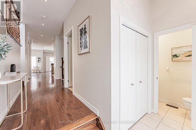 Building Photo - 2320 Baronwood Dr