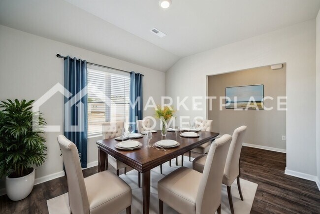 Foto del edificio - 4022 Ryan Drive SW