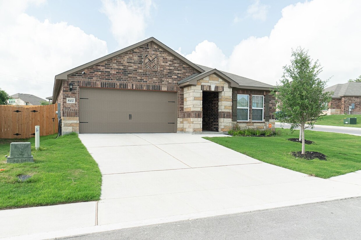 Primary Photo - "One-Story Kendall Home on a Corner Lot"