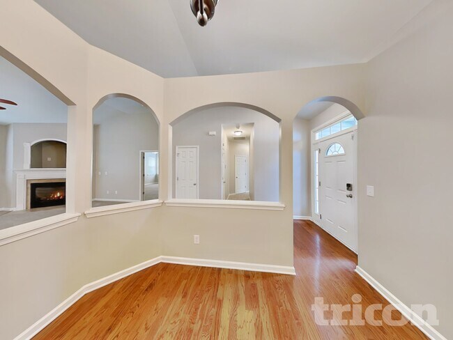 Foto del edificio - 3058 Clover Rd NW