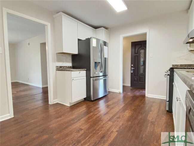 Foto del edificio - 302 Willow Rd