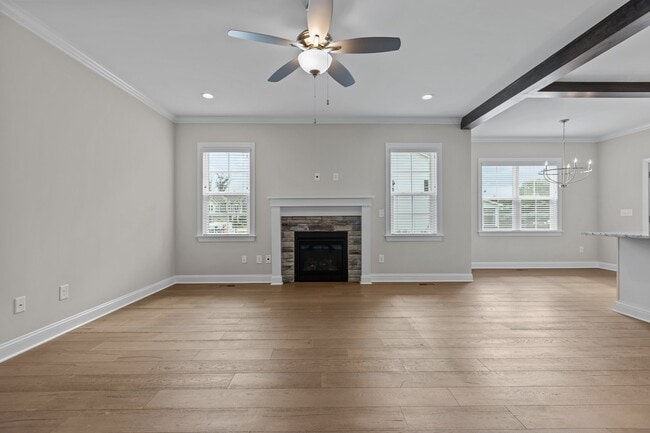 Foto del edificio - 2923 Logan Valley Path