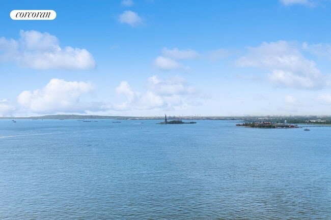 Building Photo - 10 West St