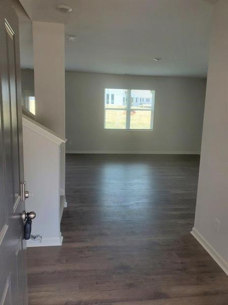 Building Photo - 277 Deer Run Dr