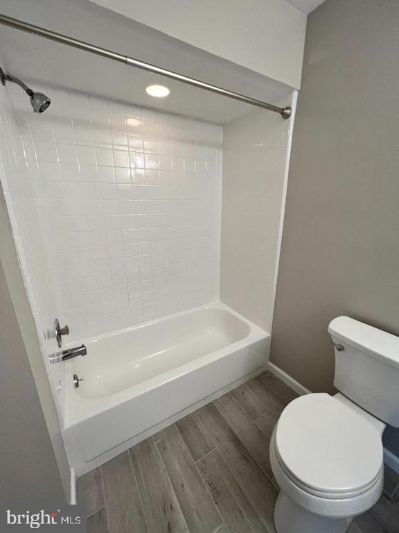 Foto del edificio - 83 Greenridge Cir
