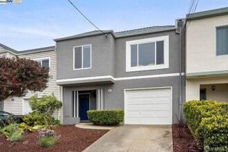 Building Photo - 378 Mangels Ave
