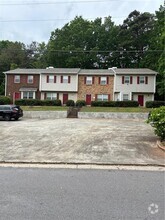 Building Photo - 3143 Murell Rd