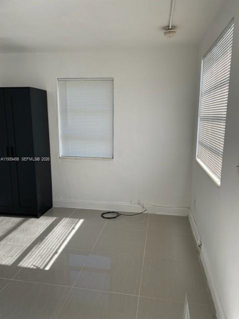 Foto del edificio - 5411 Ravenswood Rd