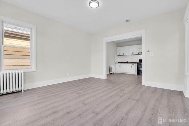 Foto del edificio - 375 Delavan St