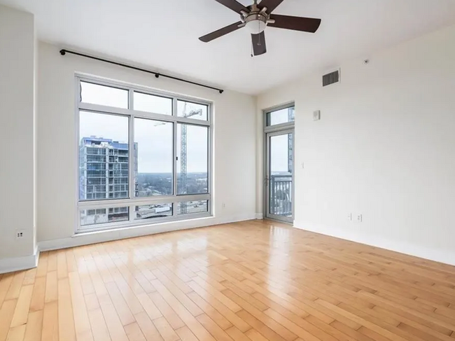 Foto del edificio - 603 Davis St