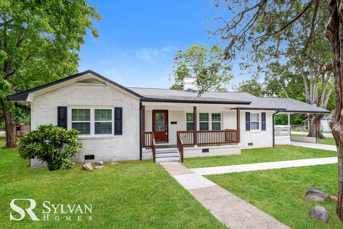 Primary Photo - Adorable 3BR 2BA home