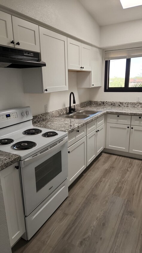 Photo - 1311 N Gila St (Tucson, AZ)