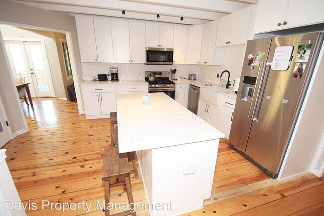 Foto del edificio - 3 br, 2 bath House - 809 7th ST S