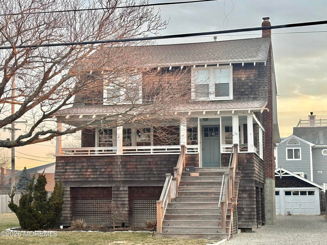 Foto del edificio - 54 Osborne Ave