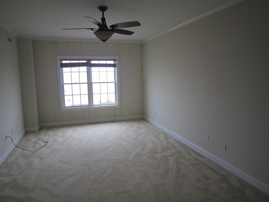 Primary Photo - 343 Beach St