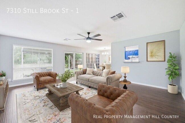 Foto del edificio - 7310 Still Brook St