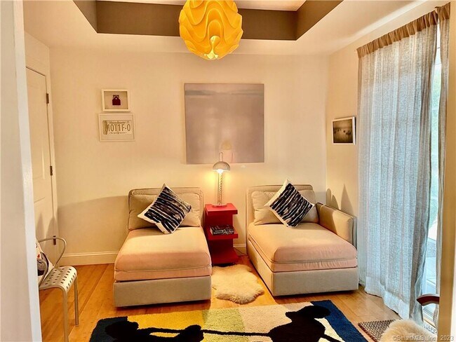 Foto del edificio - 103 Main St