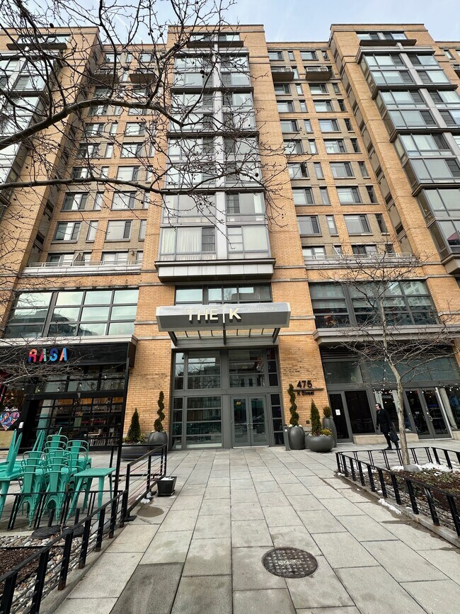 Wide angle front - 475 K St NW