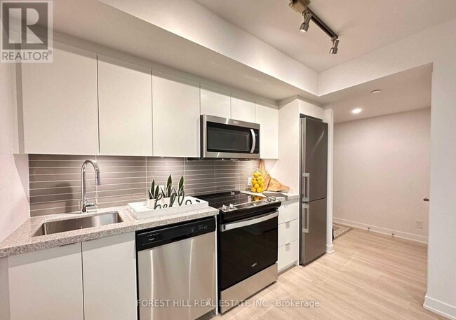 Building Photo - 30 Tretti Wy