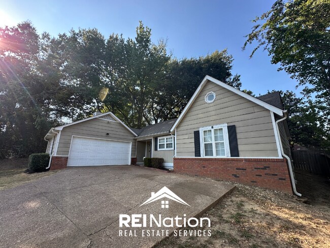 Building Photo - BARTLETT CHARMER! 3BR/2BA | Vaulted Ceilings & Brick Fireplace | 2-Car Garage!