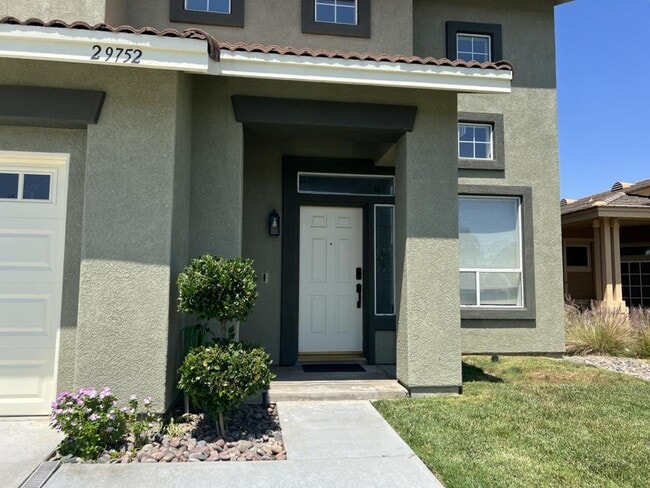 Building Photo - 29752 Camino Cristal