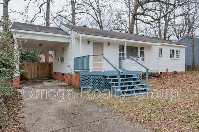 Foto del edificio - 2433 Woodlawn St