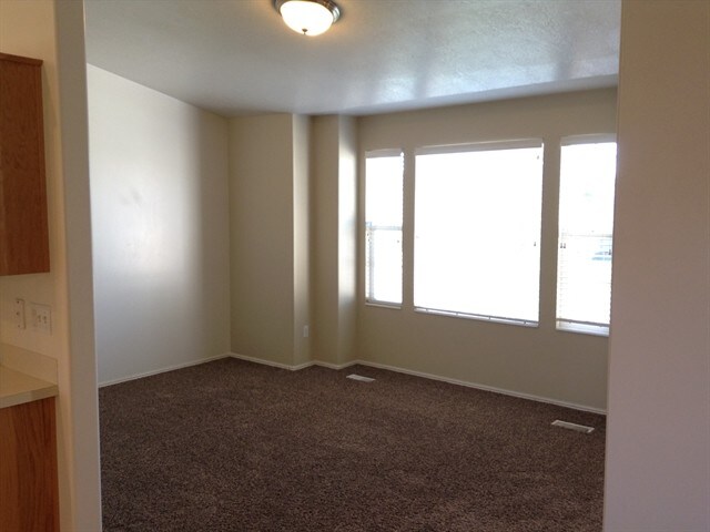 Foto del edificio - 1766 N 2475 W