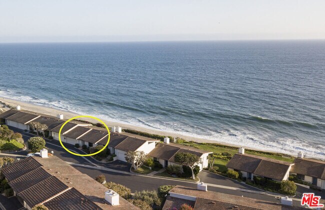 Foto del edificio - 6805 Shearwater Ln