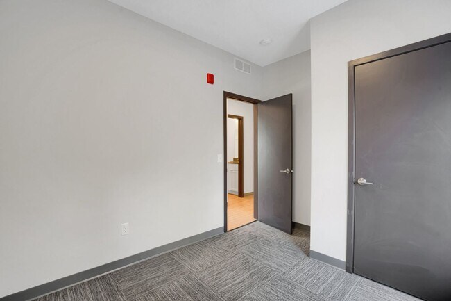 Foto del edificio - 1129 SE 8th St