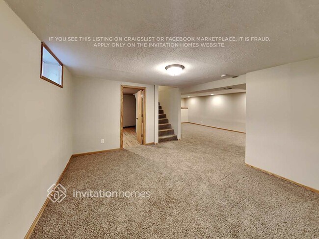 Foto del edificio - 707 Oakland Cir