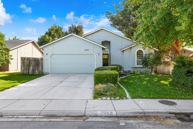 Building Photo - 3559 Muleskinner Dr