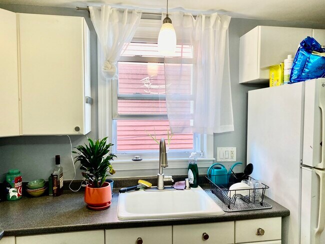 Foto del edificio - 135 Central St