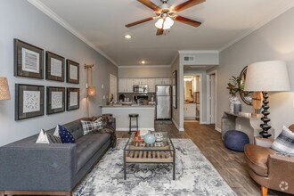 Interior Photo - Villages of Briar Forest