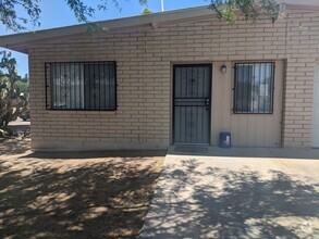 Building Photo - 2319 N Sonoita Ave