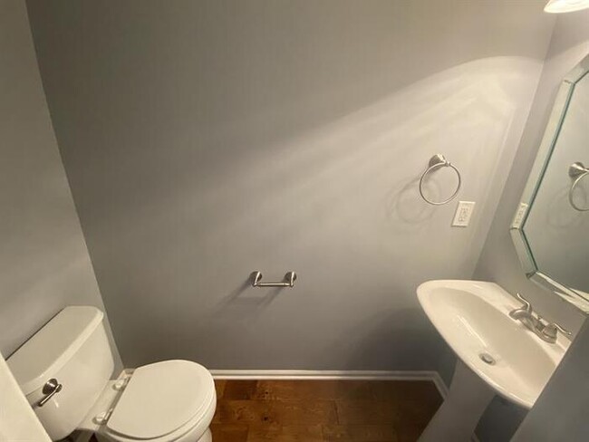 Foto del edificio - 1826 W Fredrickson Dr, Olathe, KS, 66061