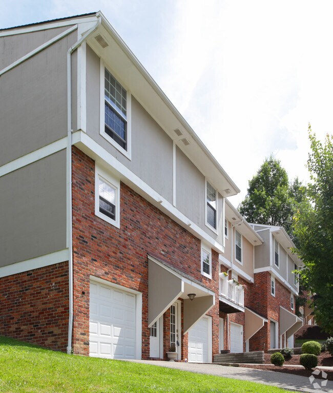 The Residences on Library Road Apartments Bethel Park, PA
