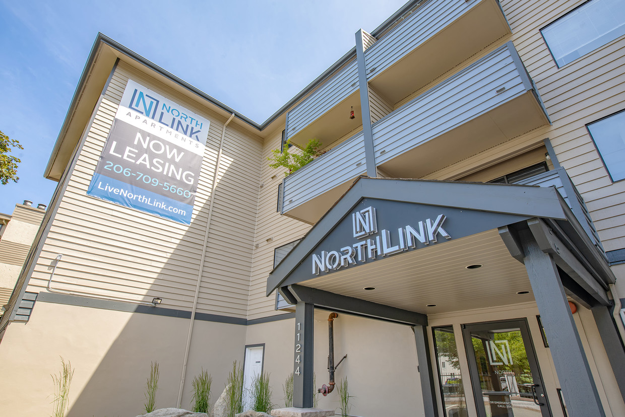 Northlink Apartments Front Office - NorthLink Apartments