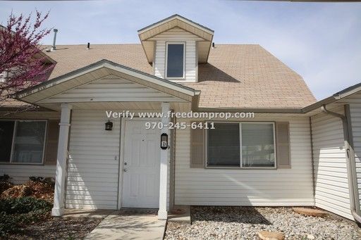 Foto principal - 393 Sunnyside Ct