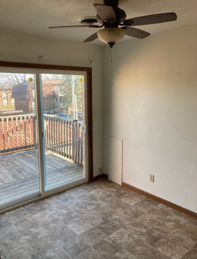 1805 15th St Unit F, Silvis, IL 61282 Apartments in Silvis, IL