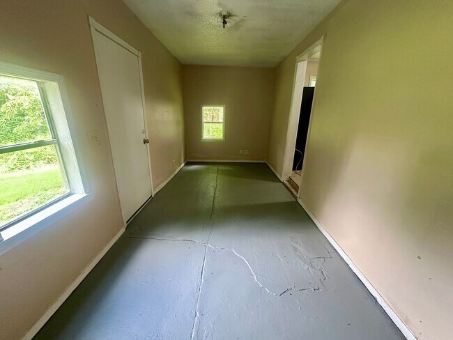 Foto del edificio - 3 Bedroom and 1 Bathroom Home in Shawnee
