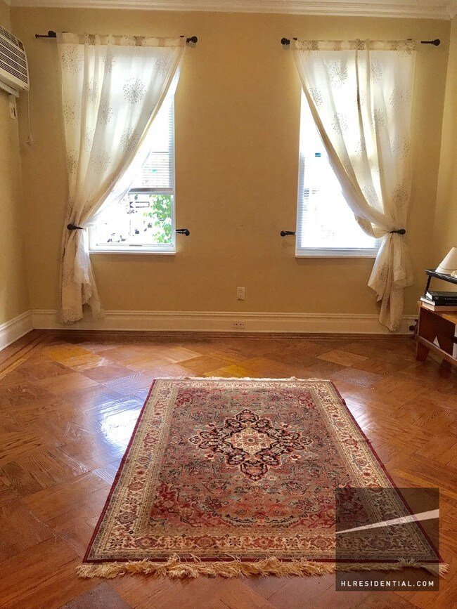 Foto del edificio - 2369 23rd St