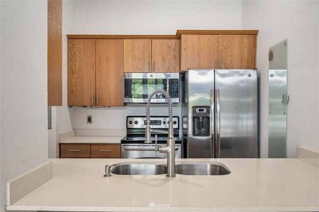 Foto del edificio - 5847 NE 75th St